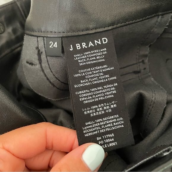 J Brand Genuine Leather Mid Rise Distressed Skinny Zip Ankle Pants Black Size 24 - Picture 9 of 10